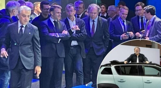 Macron Joins Paris Auto Show to Support the French Automotive Sector