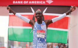 Le marathon de Chicago met en lumière Kelvin Kiptum et les talentueux anonymes de l'athlétisme