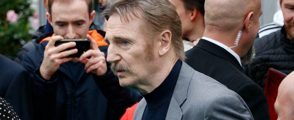 Liam Neeson à 72 ans : La vedette de 'Taken' évoque sa vie de célibataire 15 ans après la perte de sa femme et son retrait des films d'action.