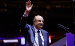 Dr. Phil Backs Donald Trump at Madison Square Garden Rally