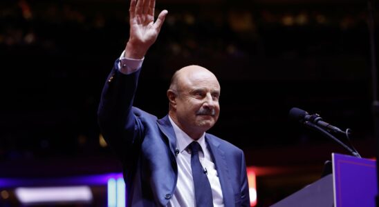 Dr. Phil Backs Donald Trump at Madison Square Garden Rally