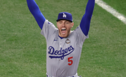 Dodgers Clinch World Series, Rally from 5-Run Deficit to Defeat Yankees 7-6 Les Dodgers remportent les World Series, remontent un déficit de 5 points pour battre les Yankees 7-6