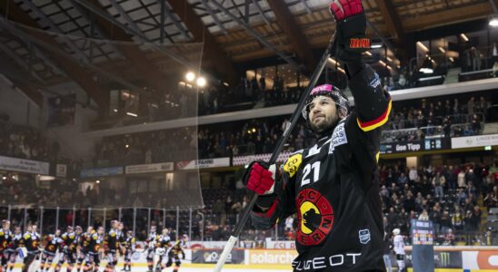 Simon Moser: L'avenir incertain du capitaine emblématique du SC Bern et son impact sur l'équipe