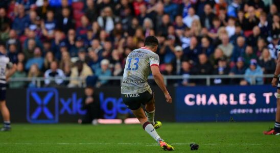 Bristol Bears s'inclinent 35-37 face aux Saracens : Alex Lozowski signe une victoire décisive avec un coup de pied final.