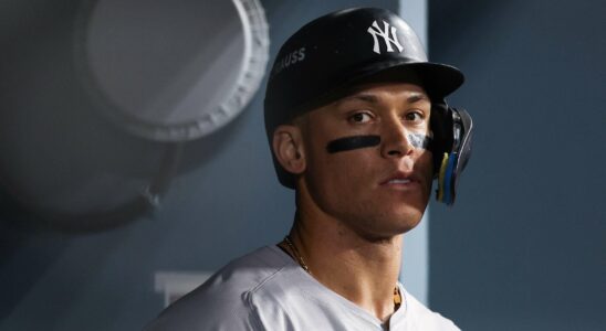 Aaron Judge réagit à la défaite des Yankees face aux Dodgers lors du match 2