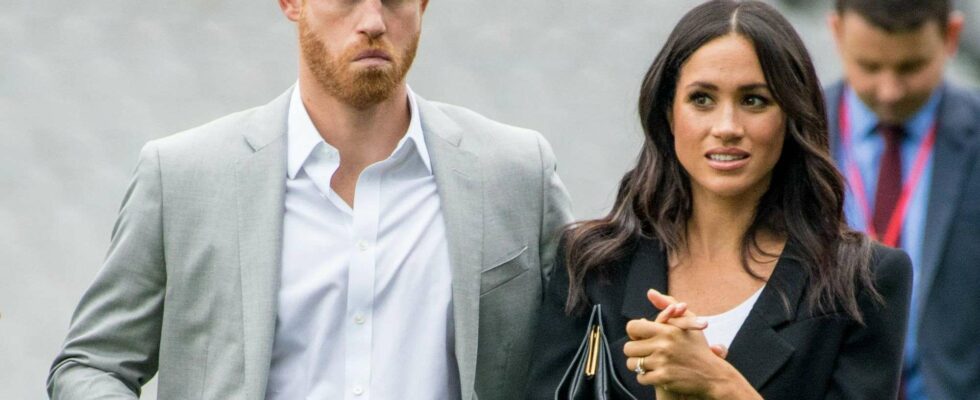 Meghan Markle en détresse face à l'influence de Kate : inquiétudes croissantes pour le prince Harry, selon une source proche.