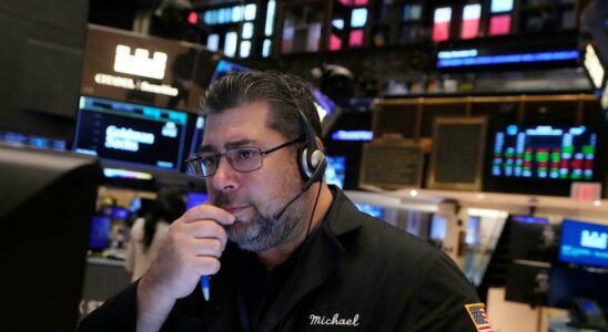 Wall Street en baisse après le rallye de Trump, dans l'attente des chiffres sur l'inflation