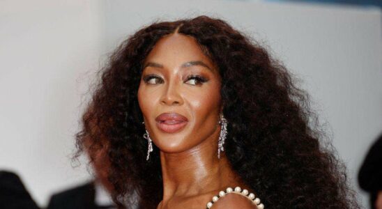 8 scandales marquants de Naomi Campbell : problèmes financiers, diamants de sang, agressions et bien plus encore.