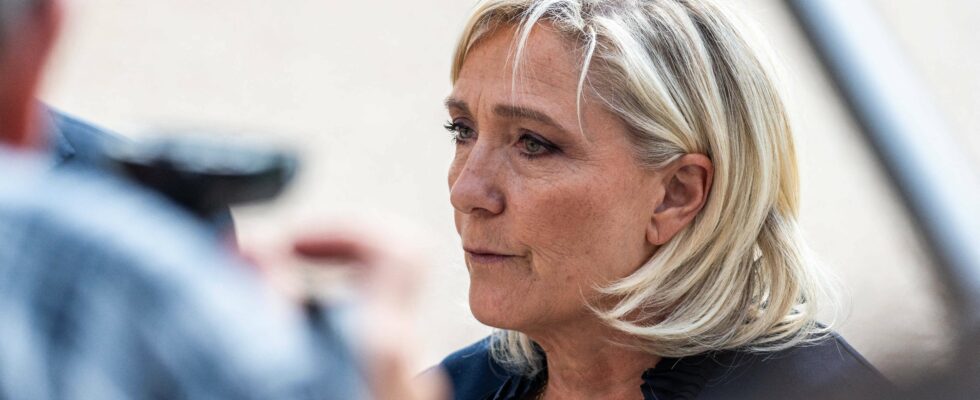 Persécution politique : Marine Le Pen, la leader de la droite française, face à une possible inéligibilité