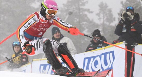 Coupe du monde de ski à Levi : Straßer fait face à des défis en slalom en Finlande