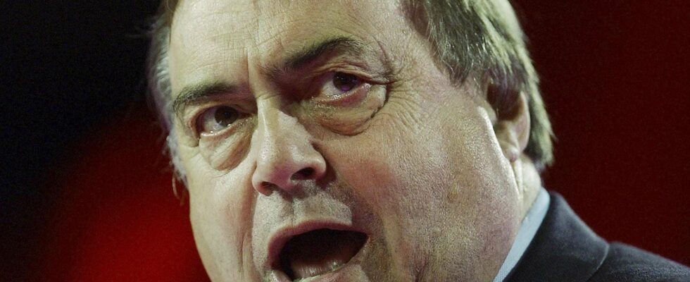 John Prescott : De l'enfance modeste à vice-premier ministre du Royaume-Uni