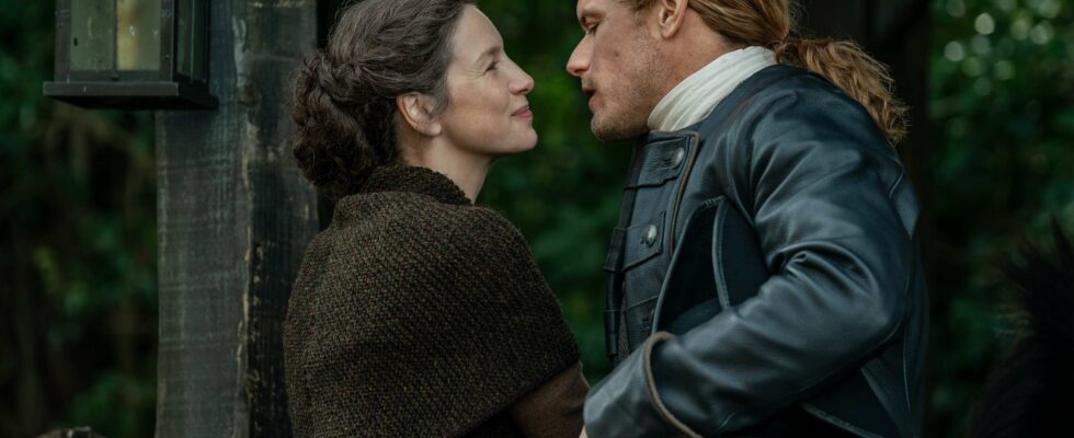 Titre : Analyse de la première d'Outlander : Jamie et Claire confrontent une vérité difficile sur un être cher — Évaluez l'épisode !