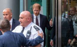 Le prince Harry revient devant la justice : le procès pour piratage téléphonique d'un tabloïd britannique prévu en 2026.