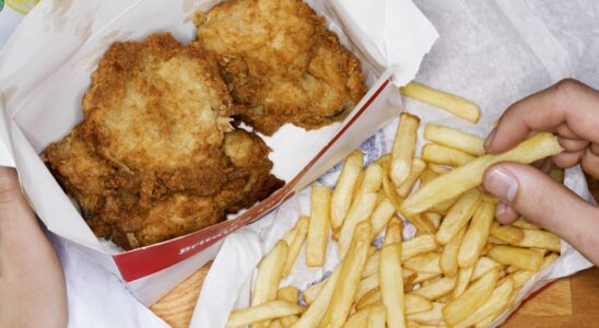 Lancement tant attendu de la célèbre chaîne de restauration rapide américaine, connue sous le nom de KFC, au Royaume-Uni : date de début révélée.