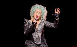 Cyndi Lauper enchante ses fans avec une tournée d'adieu mémorable : Analyse du concert.