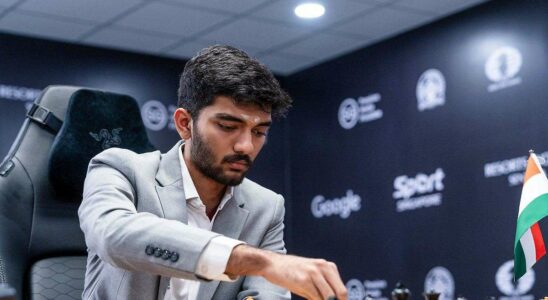 Échecs : Dommaraju Gukesh face aux erreurs du champion Ding Liren lors du championnat du monde