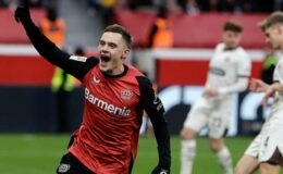 Bayer Leverkusen domine St. Pauli dans un match décisif