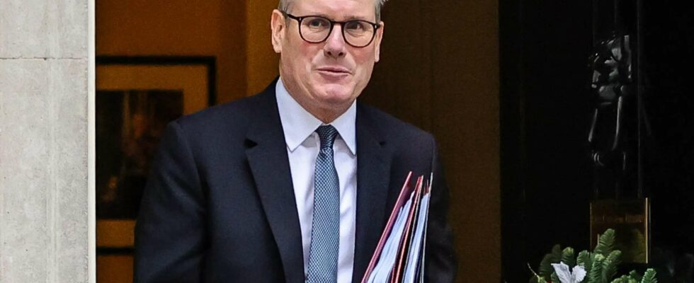 Starmer trompe l'opinion publique : son projet de réforme, un simple camouflage.