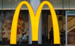 McDonald's introduit une nouveauté dans ses menus dès AUJOURD'HUI, l'excitation des clients est palpable.