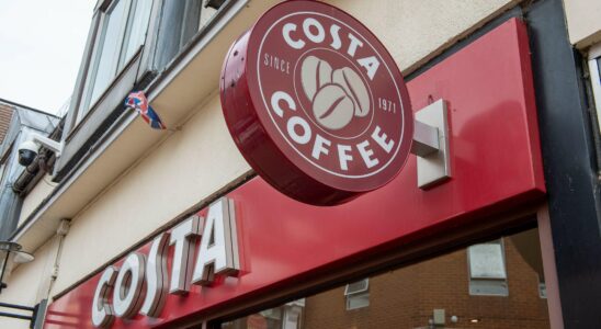 Costa confronté à des pénuries alimentaires, les clients signalent des étagères vides.