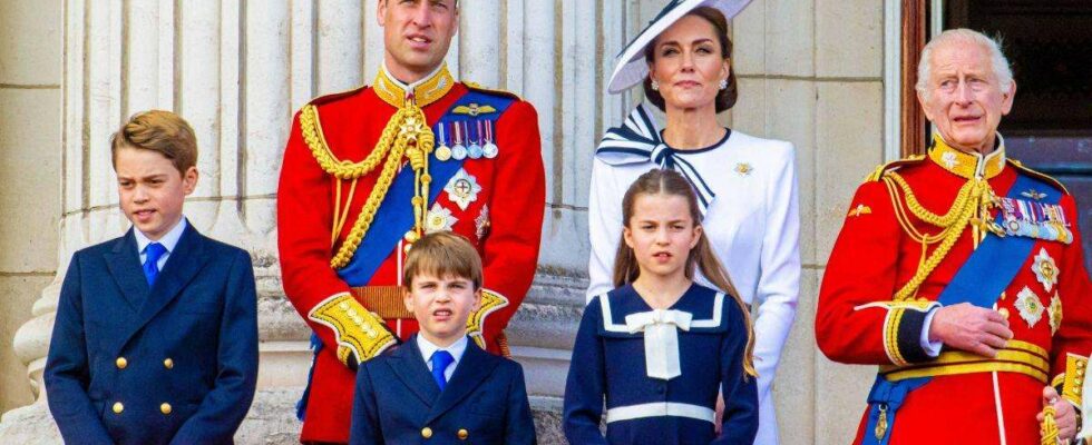 Le prince William et Kate Middleton anticipent leurs nouveaux rôles face aux défis de la santé du roi Charles