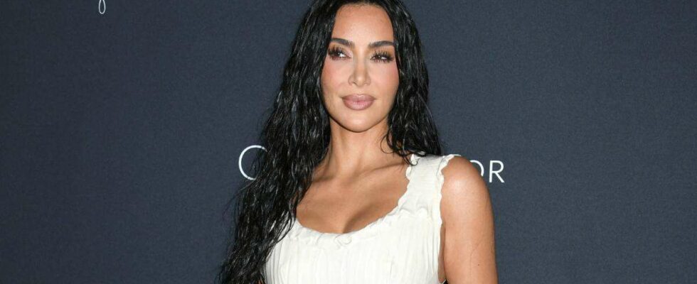 Kim Kardashian réalise qu'elle peut s'épanouir seule et être heureuse sans homme