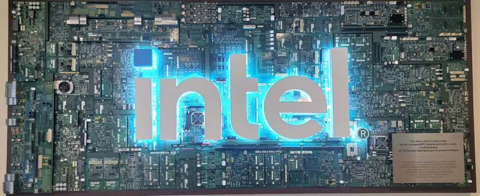 Intel abandonne l'initiative x86S : fin de la simplification unilatérale de l'ensemble d'instructions x86.