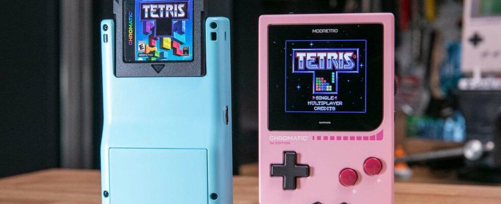 Analyse de ModRetro Chromatic : l'un des meilleurs Game Boy inspirés des marchands d'armes.