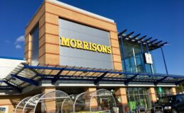 Les clients de Morrisons en colère face aux retards et annulations de livraisons, le désordre s'installe pour Noël.