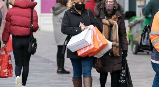 Magasins et supermarchés fermés demain pour le Boxing Day : Aldi, John Lewis et d'autres à éviter.