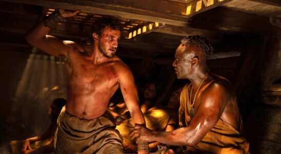 « Carry-On » et « Gladiator II » dominent les classements VOD et Netflix pour les fêtes cette semaine.