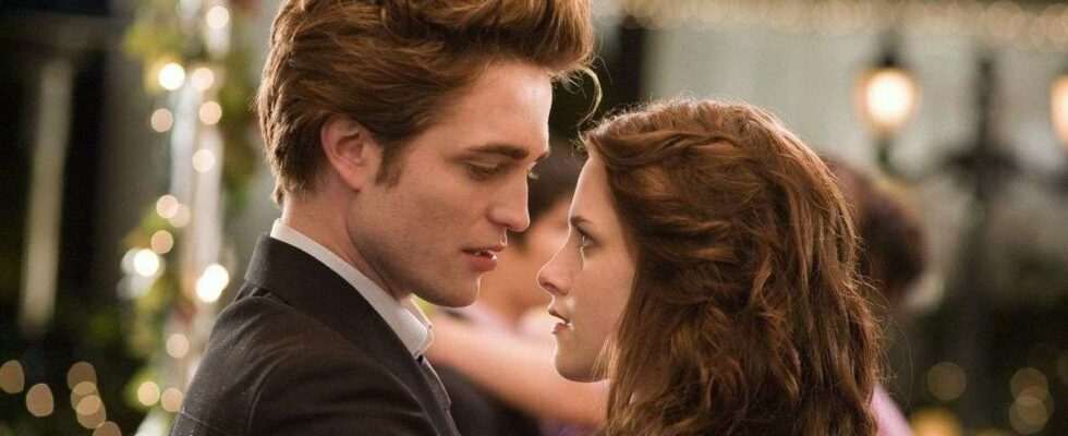 Découvrez la saga 'Twilight' sur Tubi : visionnez gratuitement les 5 films dès maintenant.