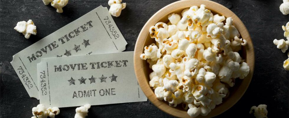 Cinemark lance l'option BYOB : Apportez votre seau de pop-corn pour seulement 5 $