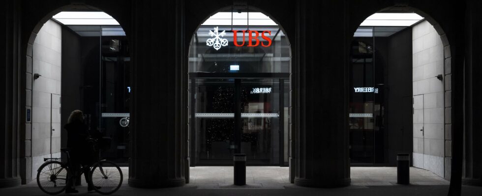 Un professeur de finance auteur de livres pour enfants qui défie le PDG de l'UBS Sergio Ermotti