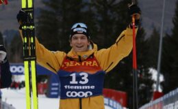 Titre : Victoire des Norvégiens à la finale du Tour de Ski - Moch décroche la 3e place