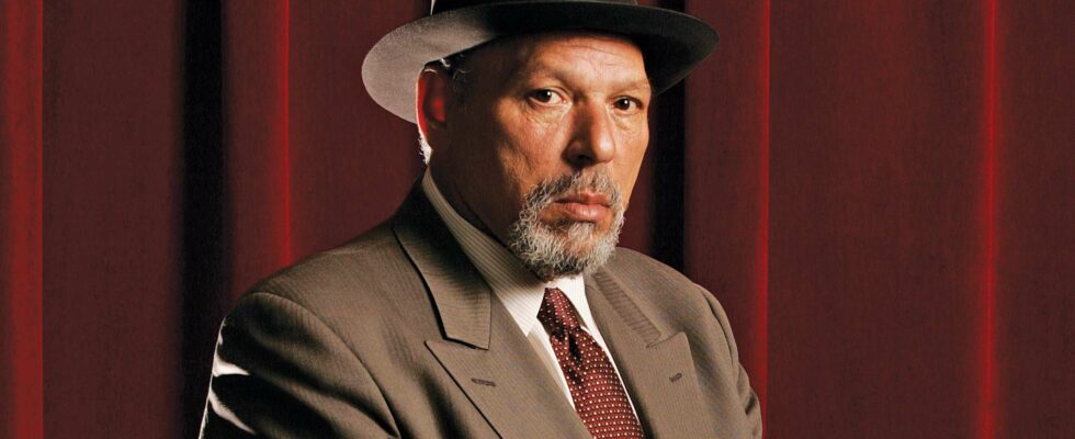 August Wilson, le dramaturge emblématique, reçoit une étoile posthume sur le Hollywood Walk of Fame pour son héritage à Broadway.