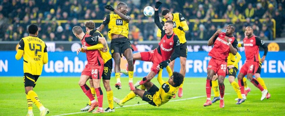 Leverkusen frappe fort dès le début : un but rapide face à la défense vulnérable du BVB en Bundesliga