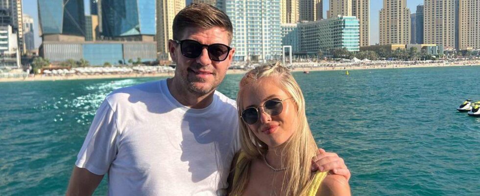 Le futur beau-père de la fille de Steven Gerrard sort de prison après quelques mois, semant la peur parmi les voisins