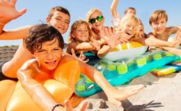 Vacances familiales en 2025 : Dates des congés scolaires pour les enfants