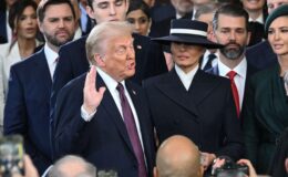 Trump annonce une 'nouvelle ère dorée' pour l'Amérique, affirmant avoir été sauvé par Dieu lors de son inauguration.