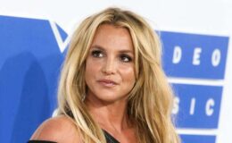 Britney Spears s'affiche audacieusement en lingerie tout en fumant : Découvrez les images.