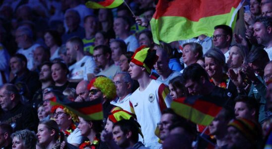 Titre : Frustration des supporters face à la vente de billets pour le handball au WM dans trois pays