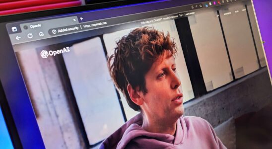 OpenAI admet une erreur de transparence après un accès secret à des données, remettant en question les performances de son modèle d'IA selon Sam Altman