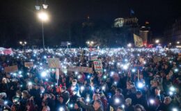 Titre : Mobilisation nationale : Nous sommes la défense de nos valeurs