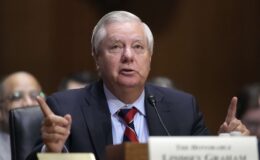 Lindsey Graham souligne deux faux pas de Donald Trump durant sa première semaine en fonction.