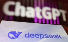 Titre : DeepSeek, le chatbot chinois, réalise davantage de tâches avec moins de GPU, une avancée saluée par Nvidia comme une excellente nouvelle.