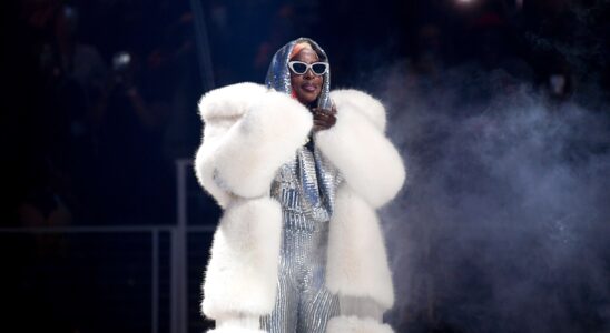 Mary J. Blige enflamme Atlanta avec sa tournée intime « Pour mes fans » : retour sur un concert mémorable