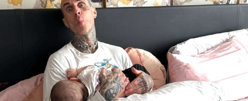 Travis Barker exprime sa joie pour son fils Rocky, un an, avec Kourtney Kardashian : un bonheur inégalé