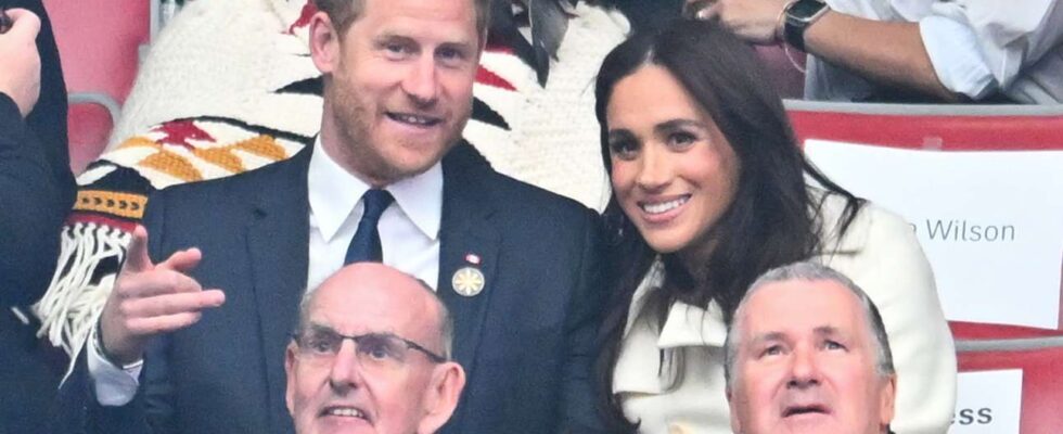 Le prince Harry impressionne par ses talents de danseur aux Jeux Invictus avant de retrouver Meghan pour soutenir les équipes