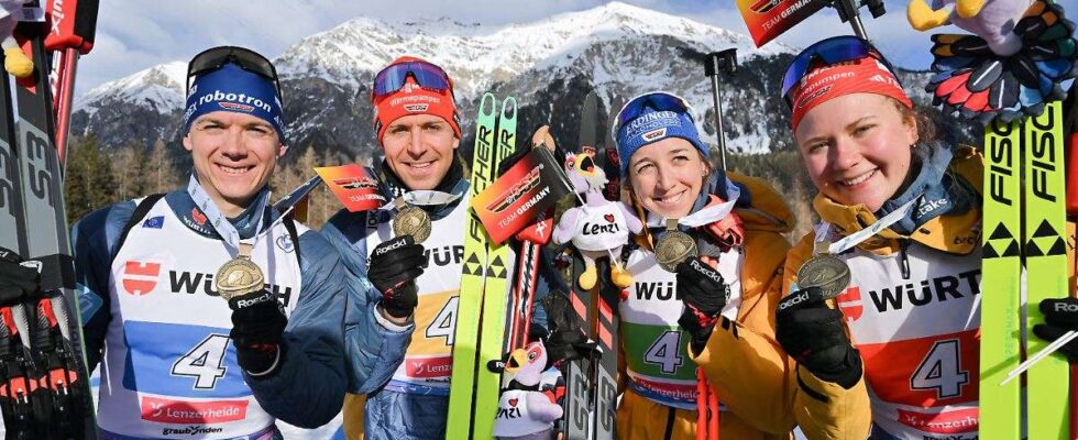 Franziska Preuß et le relais allemand de biathlon décrochent le bronze aux championnats du monde malgré des larmes - n-tv.de